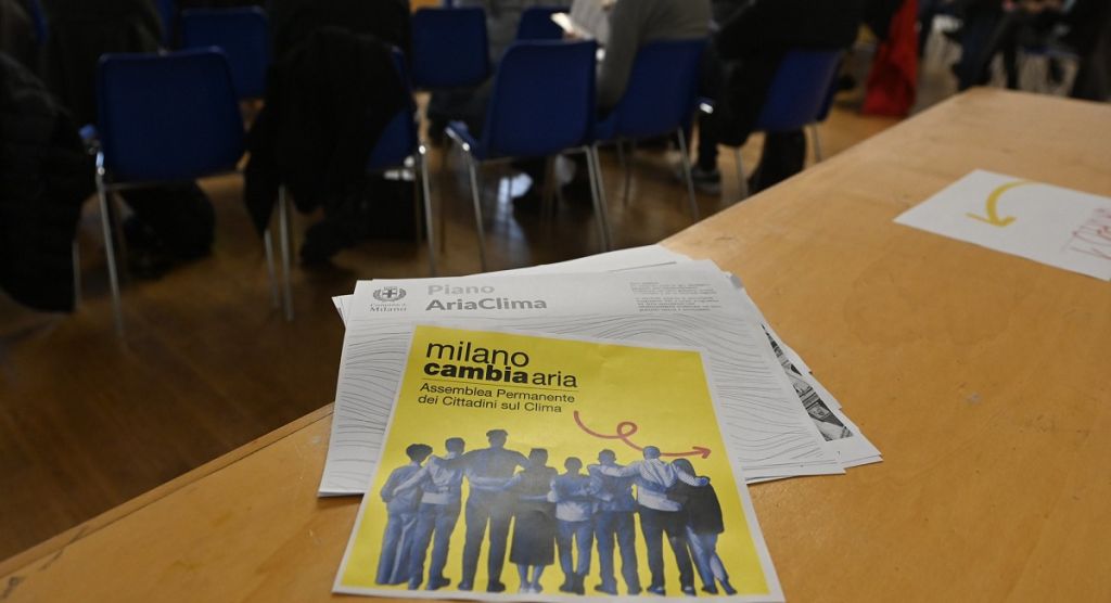 image cover media